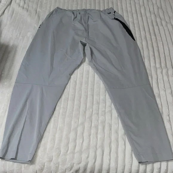 Nike Gray Sweatpants - Picture 14 of 15